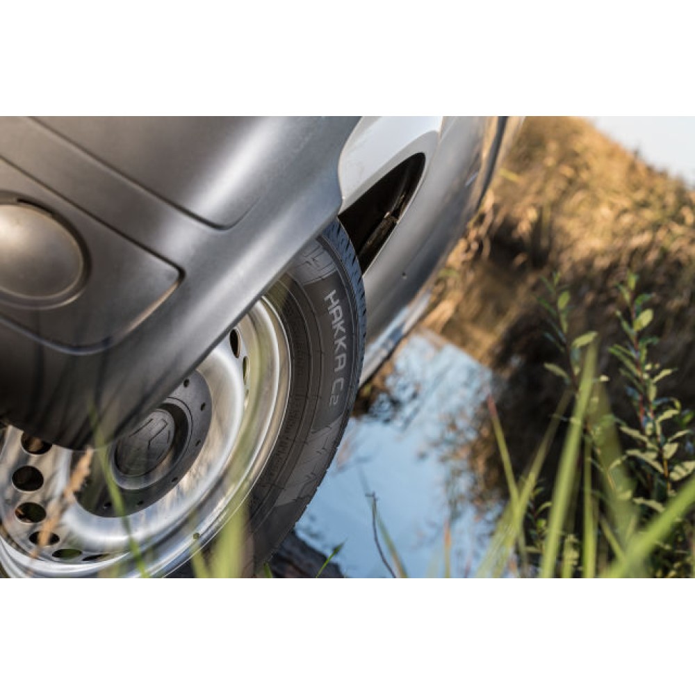 Nokian Hakka C2 215/65 R15C 104/102T